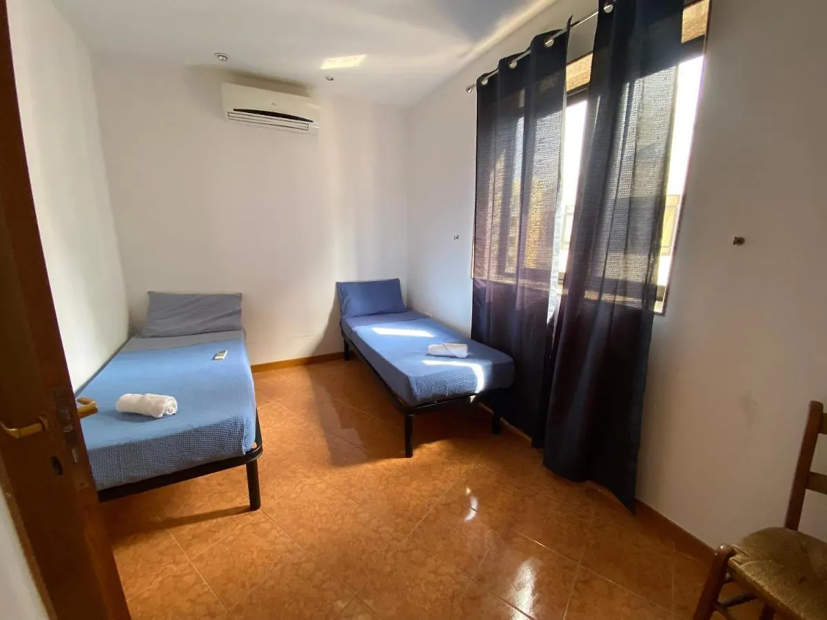 Friendly House Paceville Saint Julian's 0*,  Malta